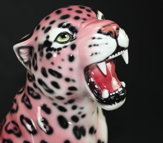 Pink jaguar cm 62